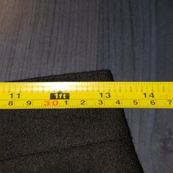 LAST CHANCE Simon Chang black midi skirt 100% wool small - Picture 6 of 9